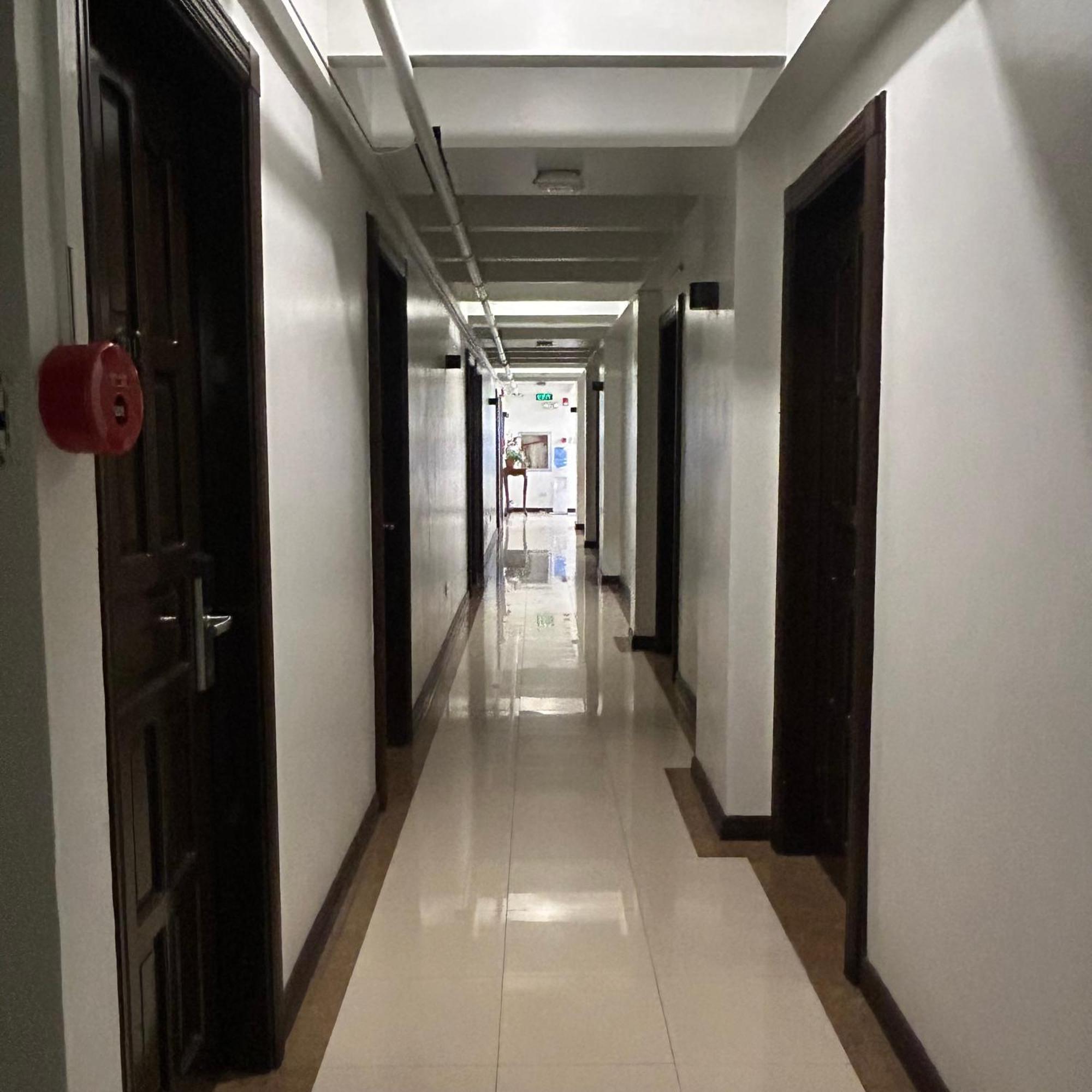 La Anclar Hotel Davao Екстер'єр фото