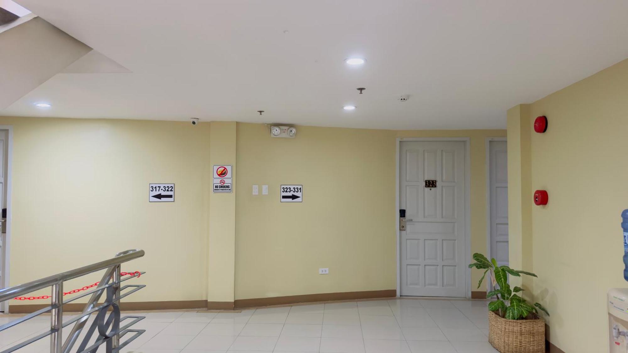La Anclar Hotel Davao Екстер'єр фото