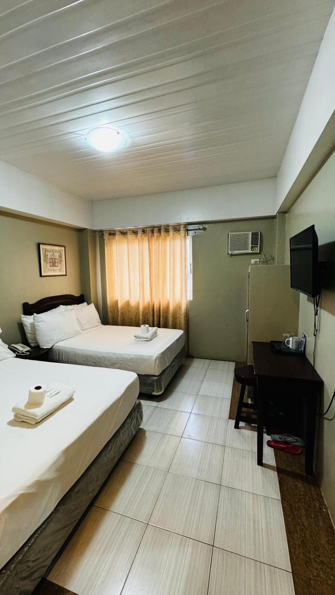 La Anclar Hotel Davao Екстер'єр фото
